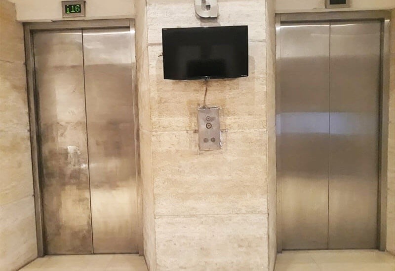 elevator_1860432877